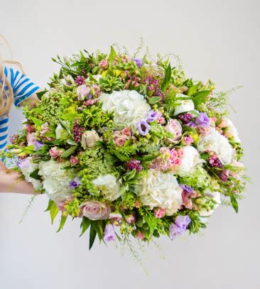 city of london flowers|cheap flowers london.